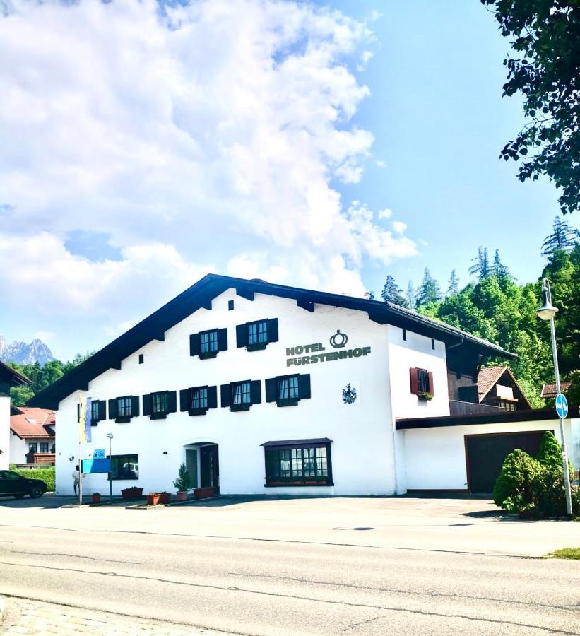 Hotel Fuerstenhof Фюссен Экстерьер фото